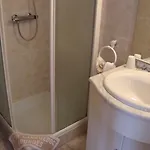 Hotel Au Petit Languedoc Hotel 2*