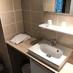 Hotel Au Petit Languedoc Hotel 2*