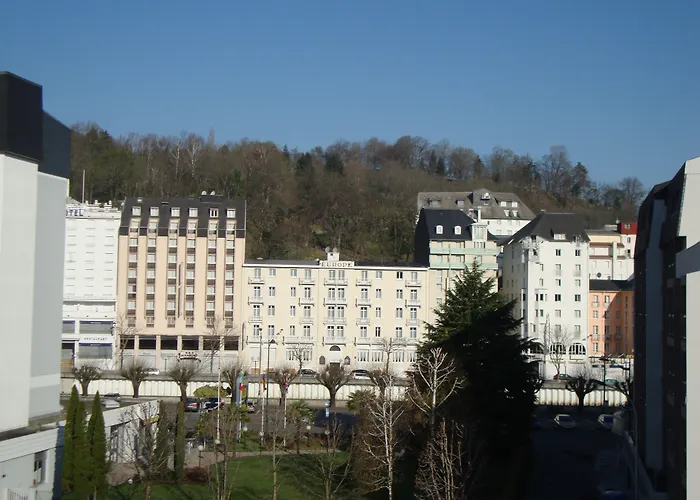 Au Petit Languedoc Hotell