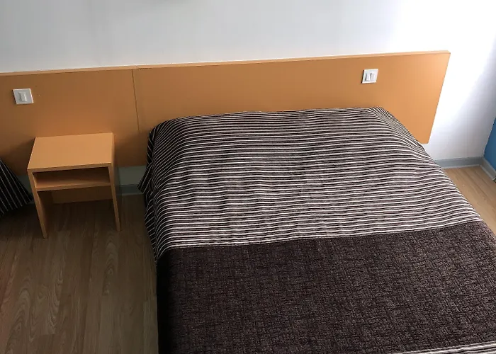 Hotell Au Petit Languedoc