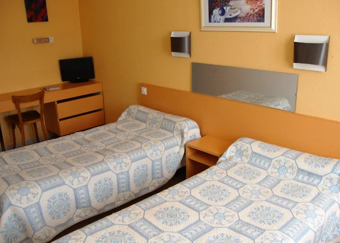 Hotel Au Petit Languedoc Lourdes